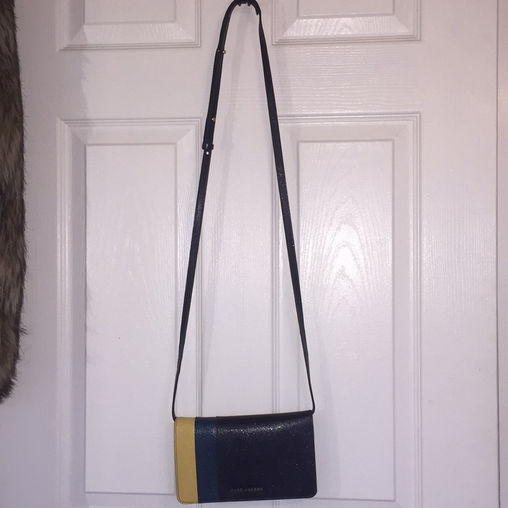 Marc Jacobs Bifold Bag!